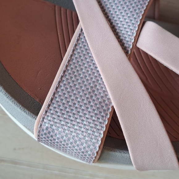 BareTraps Alaina Strappy Athletic Sporty Comfy Flatform Causal Support Sandals - Picture 9 of 12